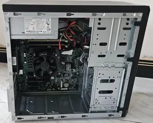 HP Proliant ML10 Gen 9 PC
