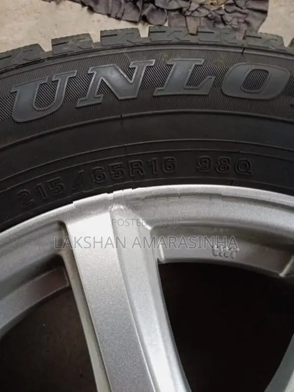 215/65R16 Alloy Wheel with Tires