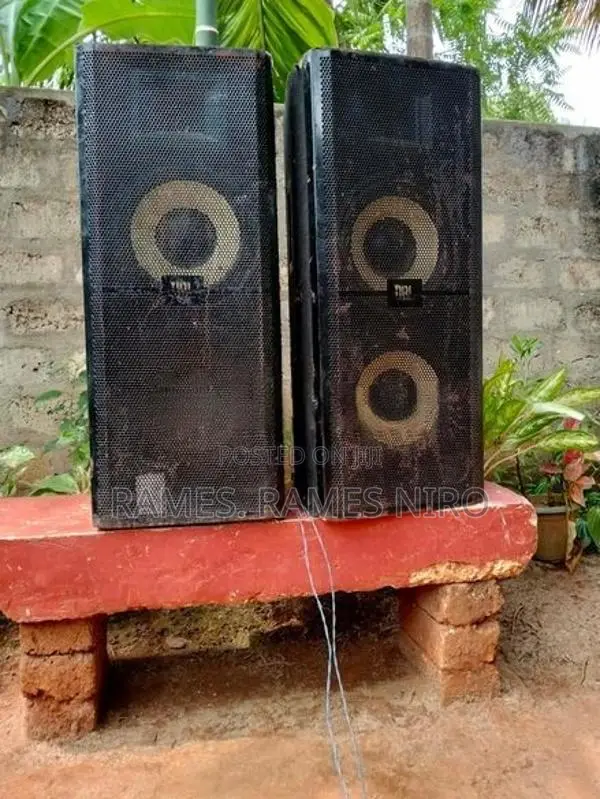 Audio Mixer with Speaker