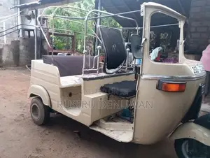 Bajaj RE 1996