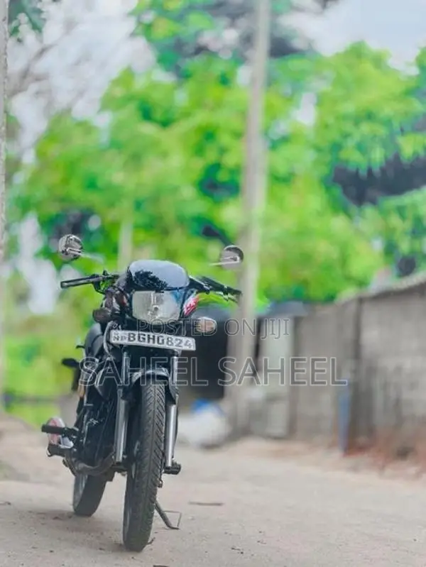 Hero HF Deluxe 100 2017