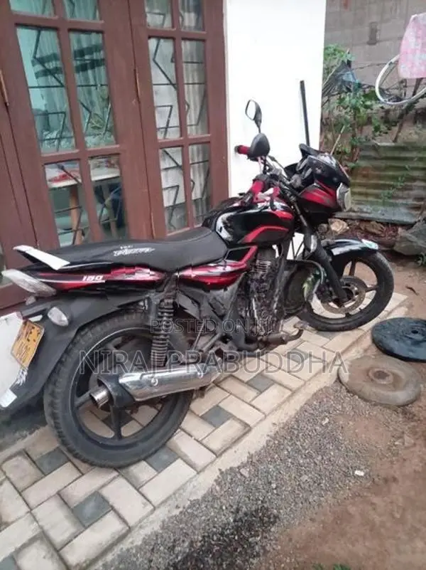 Bajaj Discover 2011