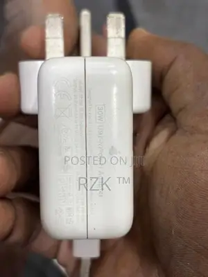 Apple 30W Charger