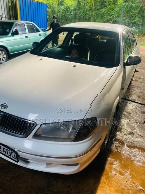 Nissan Sunny 2003
