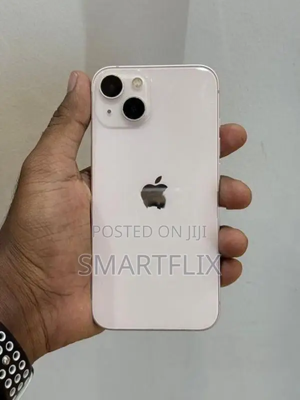 Apple iPhone 13 (Used)