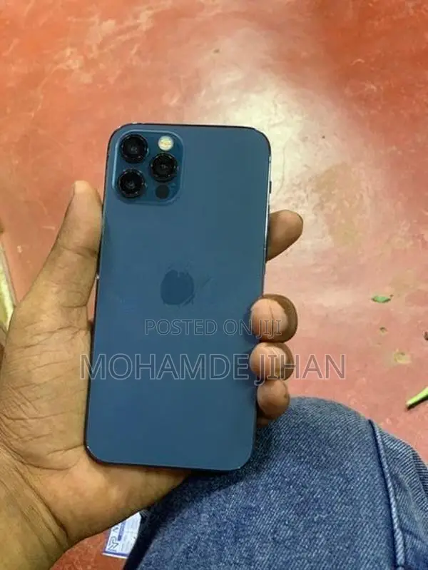 Apple iPhone 12 Pro (Used)