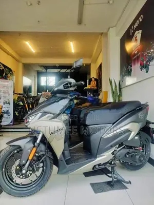 Hero XOOM 125R 2026