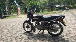 Bajaj CT100 2008
