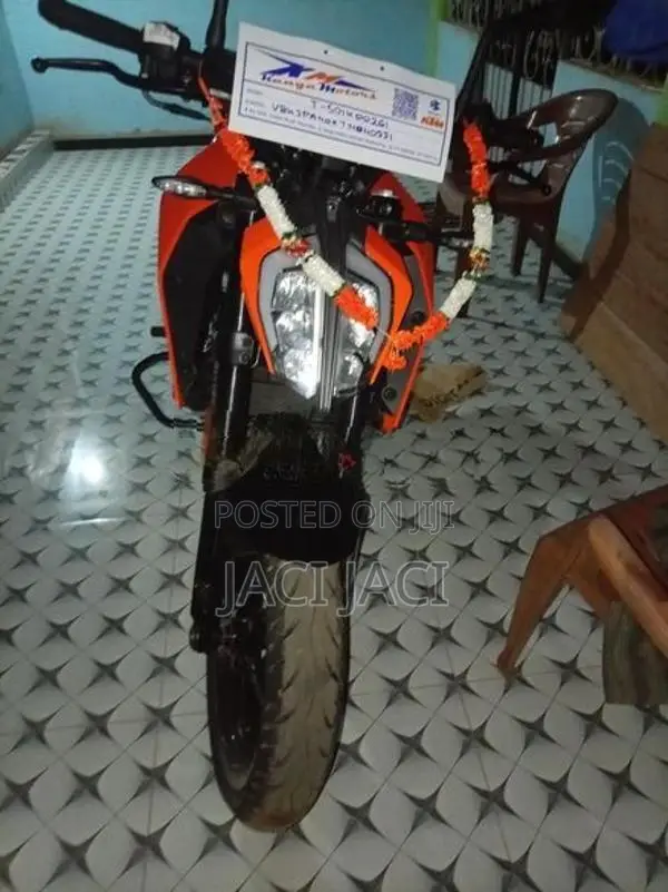 KTM Duke 160 2026