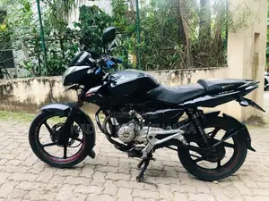 Bajaj Pulsar 135 2015