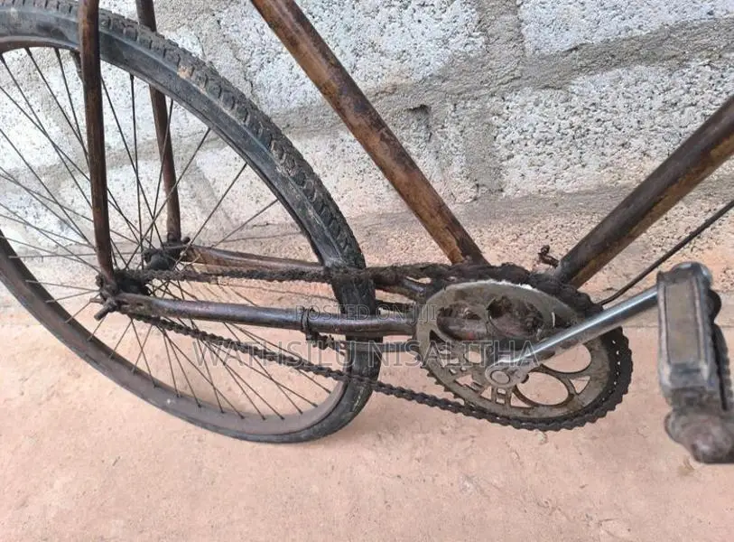 Raleigh Racing Bicycle