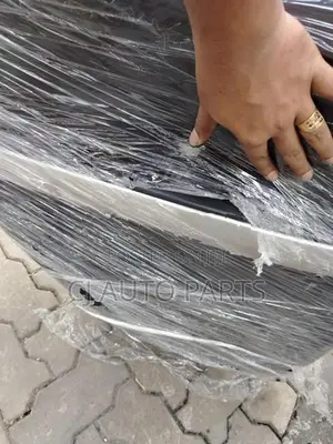 Toyota Ist NCP60 Door Set witg Side Mirrors
