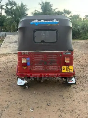 Bajaj RE 2005