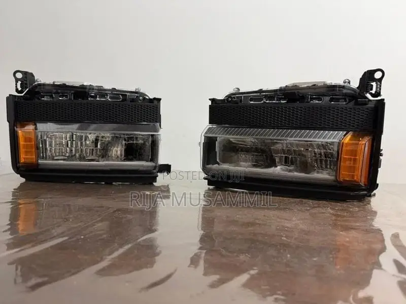 Land Cruiser Head Light