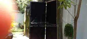 Four Piece Gate