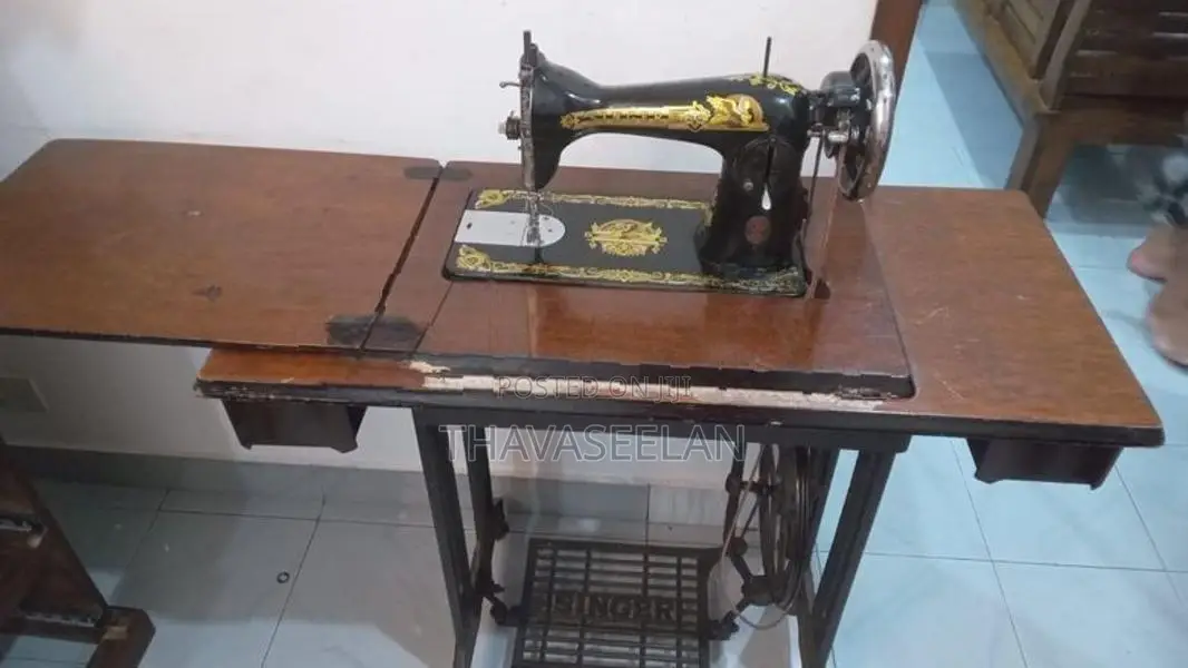 Singer Sewing Machine