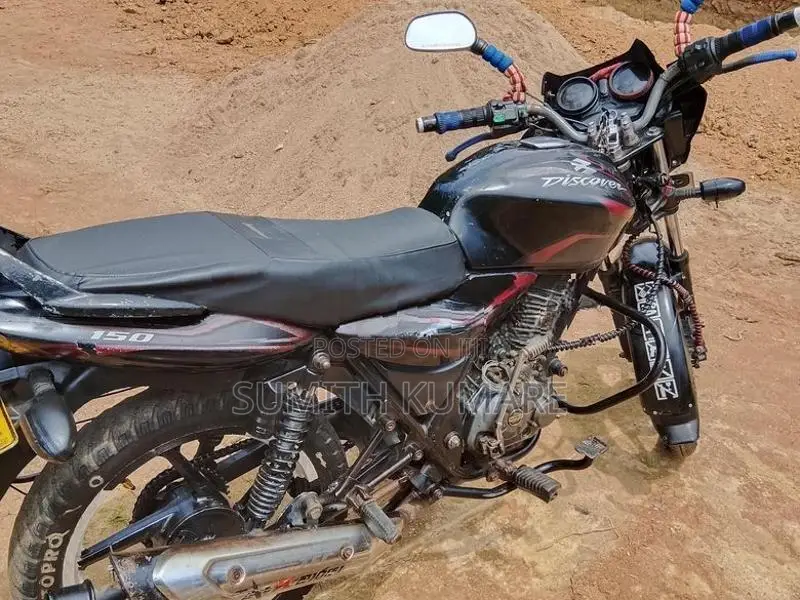 Bajaj Discover 2011