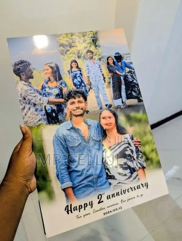 Customized photo frames