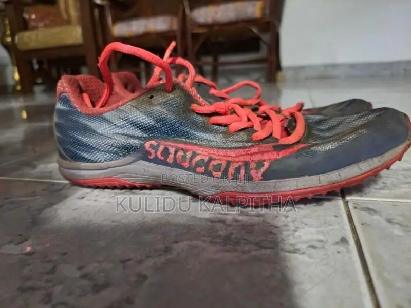 Athletic Sprint Shoes
