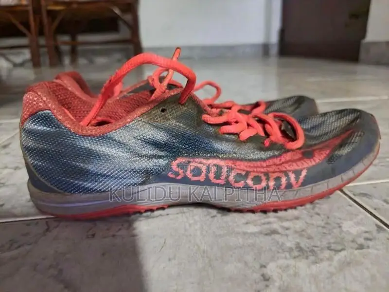 Athletic Sprint Shoes
