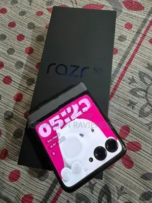 Moto RAZR 50 (Used)