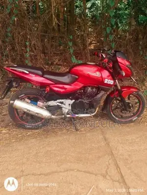 Bajaj Pulsar 200 2008