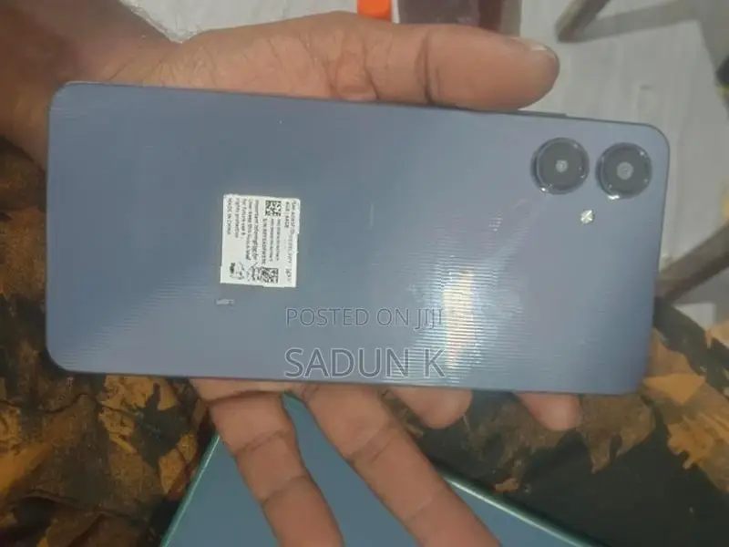Samsung Galaxy A06 4+4 GB 64GB (Used)
