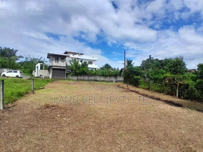 Land for Sale in Homagama