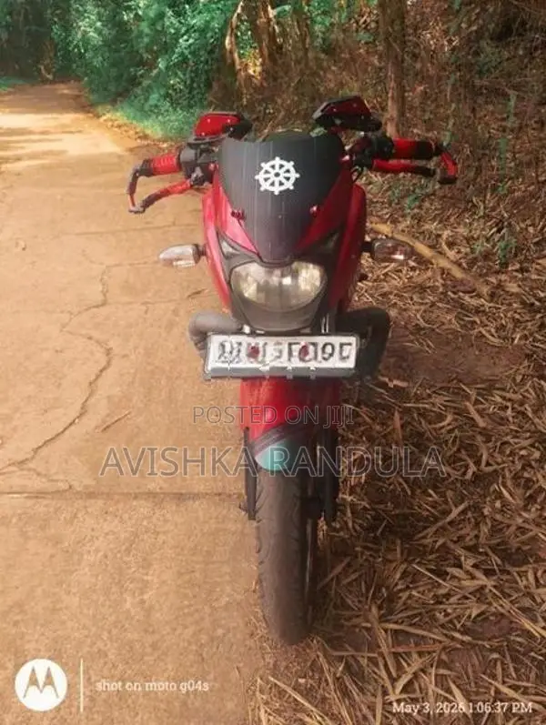 Bajaj Pulsar 200 2008