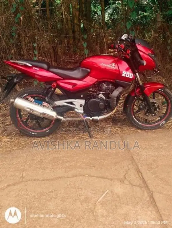 Bajaj Pulsar 200 2008