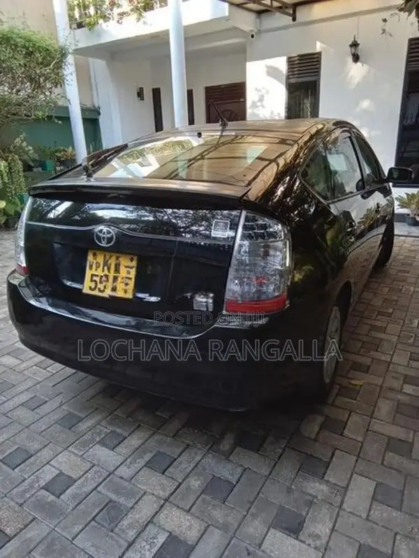 Toyota Prius 2011