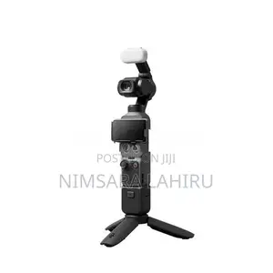 DJI Osmo Pocket 4 Creator Combo