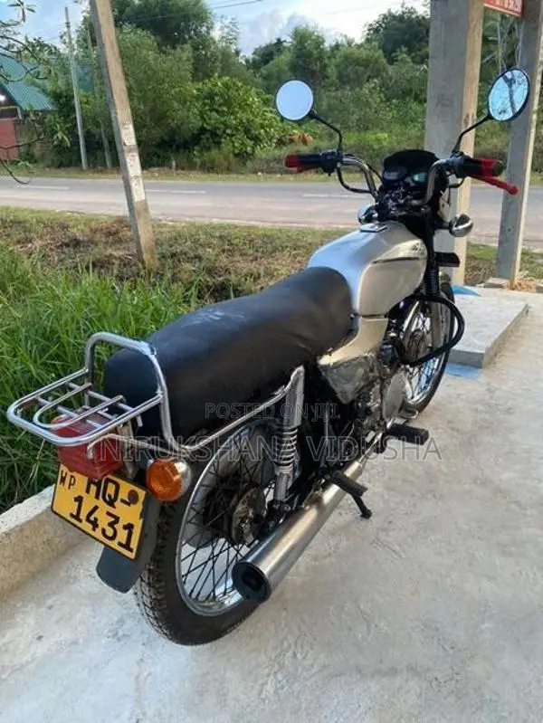Bajaj Boxer 2004