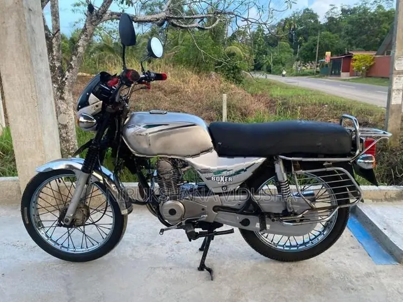 Bajaj Boxer 2004