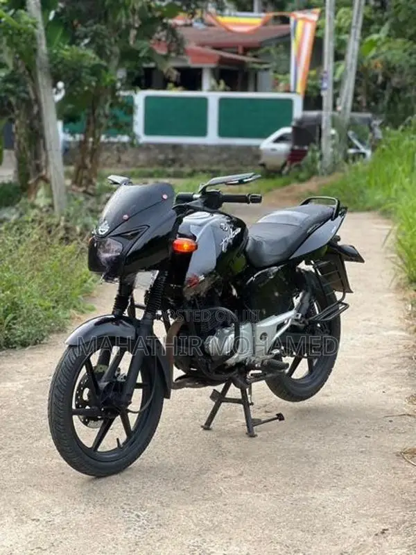 Bajaj Pulsar 150 2016