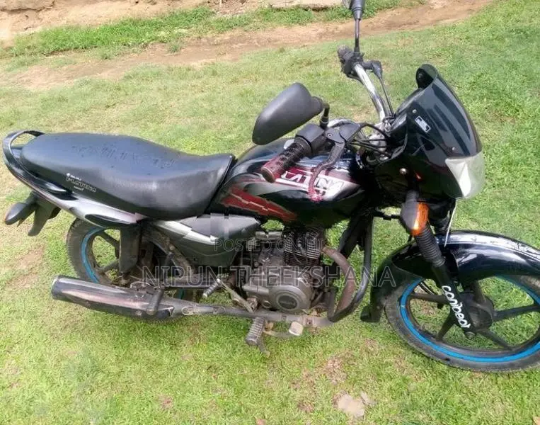 Bajaj Platina 2015