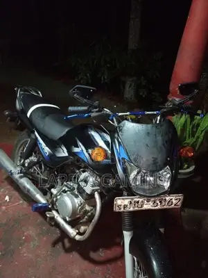 Bajaj CT100 2006