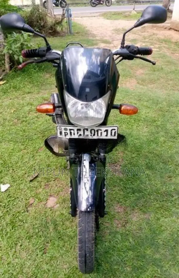 Bajaj Platina 2015