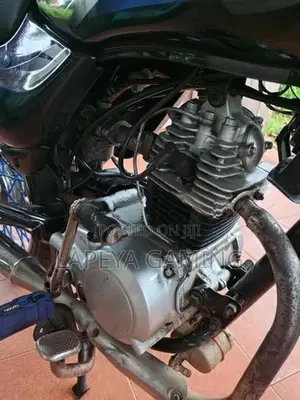 Bajaj CT100 2006