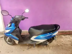 Yamaha Ray 2016