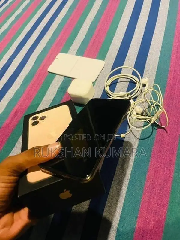 Apple iPhone 11 Pro (Used)