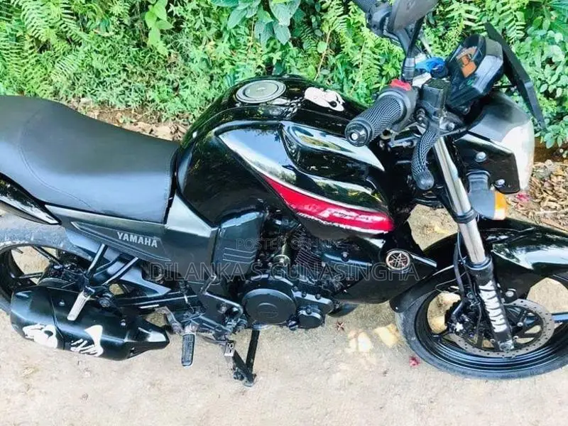Yamaha FZS V1 2010
