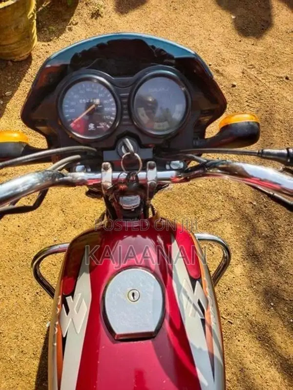 Bajaj CT100 2006