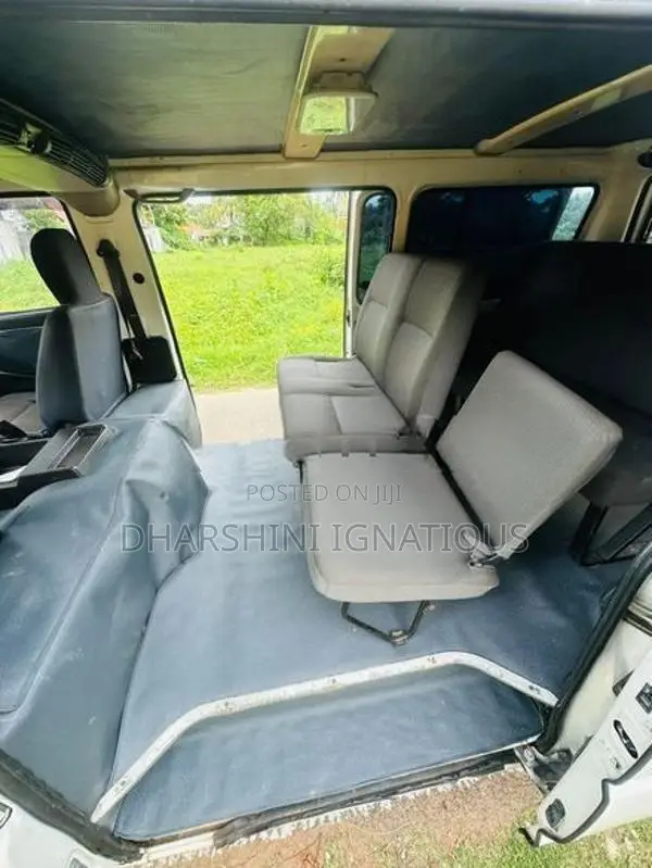 Mitsubishi Delica PO5V 1994