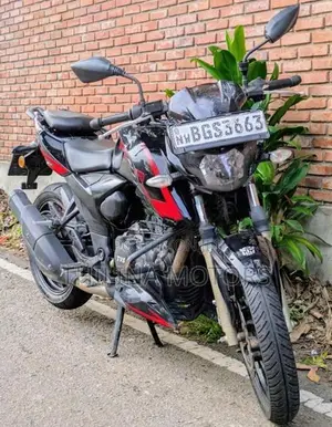 TVS Apache RTR 200 2017