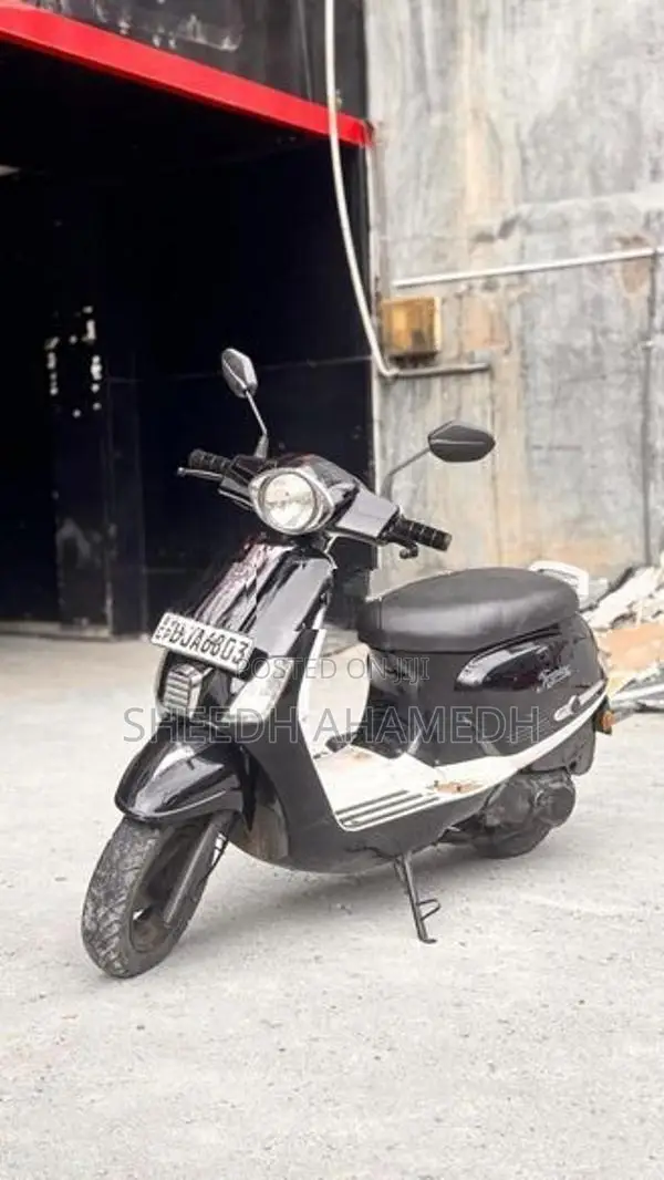 Demak Tropica 2021