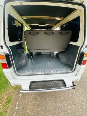 Mitsubishi Delica PO5V 1994