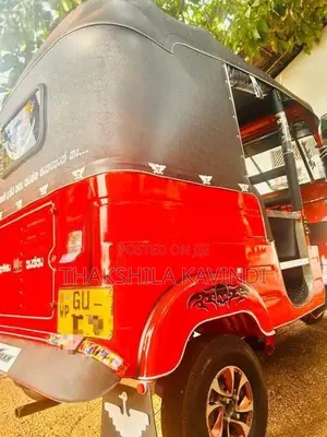 Bajaj RE 2003