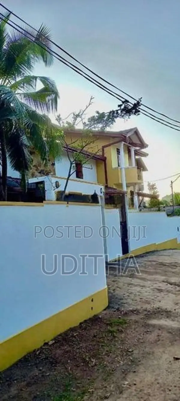 House for Rent in Kottawa