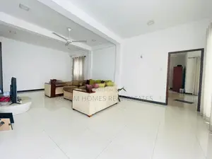 Elegant 2-Storey Family Home in Enderamulla, Wattala